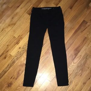 Black American Eagle jeggings